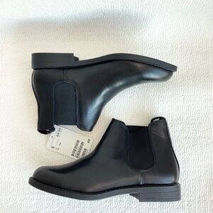 New H&M women black Leather Ankle Boots size 5.5